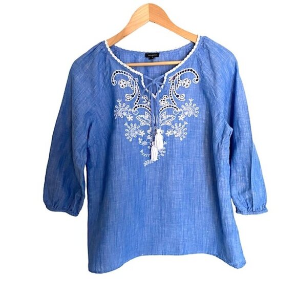 Talbots Blue & White Embroidered Pullover Top Medium - Picture 1 of 4